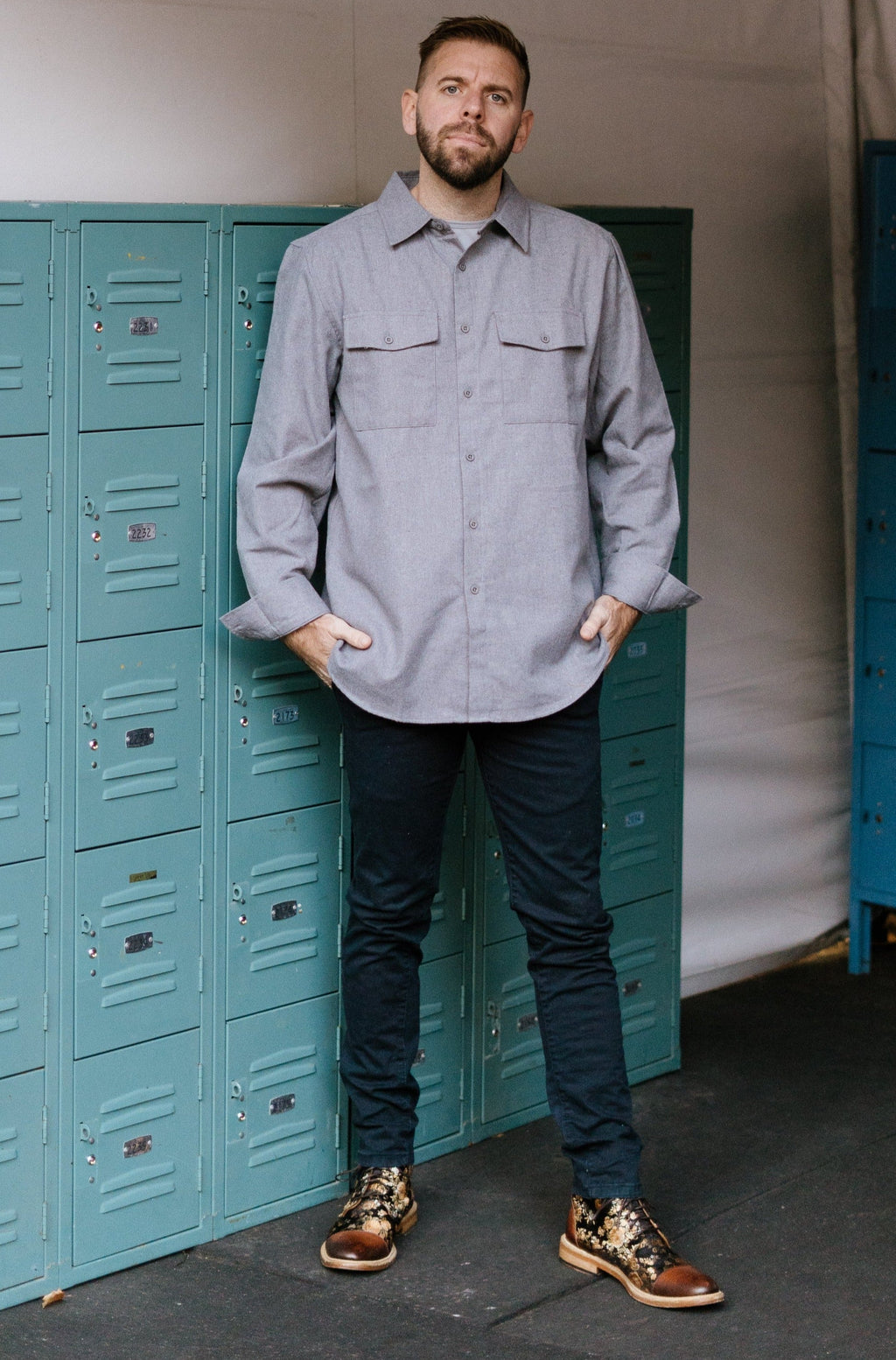 Jesse-Men's Long Sleeve Button Down Flannel in Grey